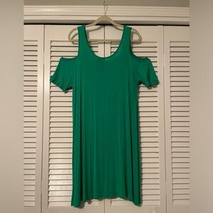 New Directions Green Cold Shoulder Short -Sleeve Midi Dress Size: Large